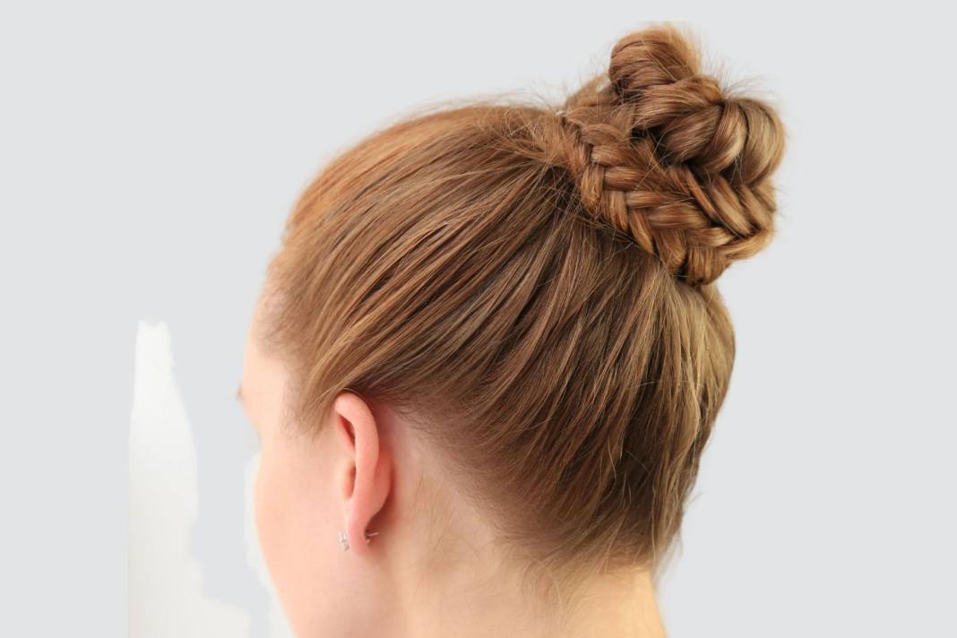 How to Make a Fishtail Bun?