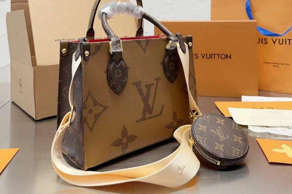 Which Is Biggest Bag Brand In The World